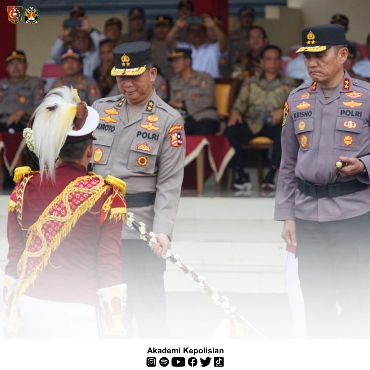 SERAH TERIMA PEMBINA DRUM CORPS CENDERAWASIH AKPOL DAN PENGUKUHAN IBU ...